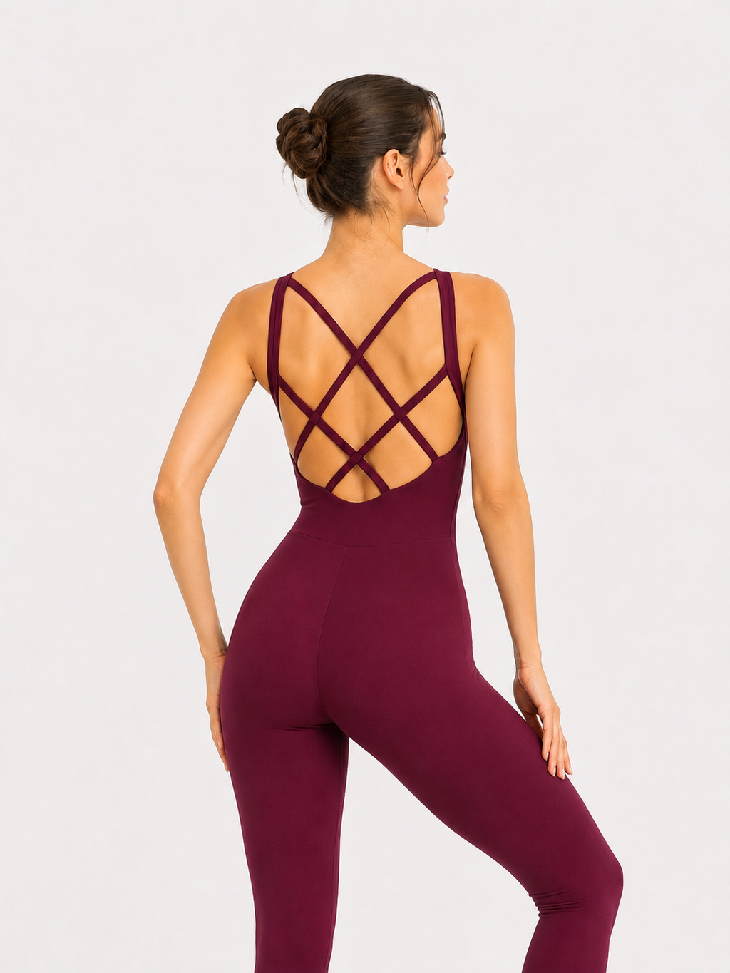 Kadın Bordo Renk Dar Kesim Çapraz Bant Toparlayıcı Yoga Pilates Tulumu Spor Tayt Sırt Dekolteli
